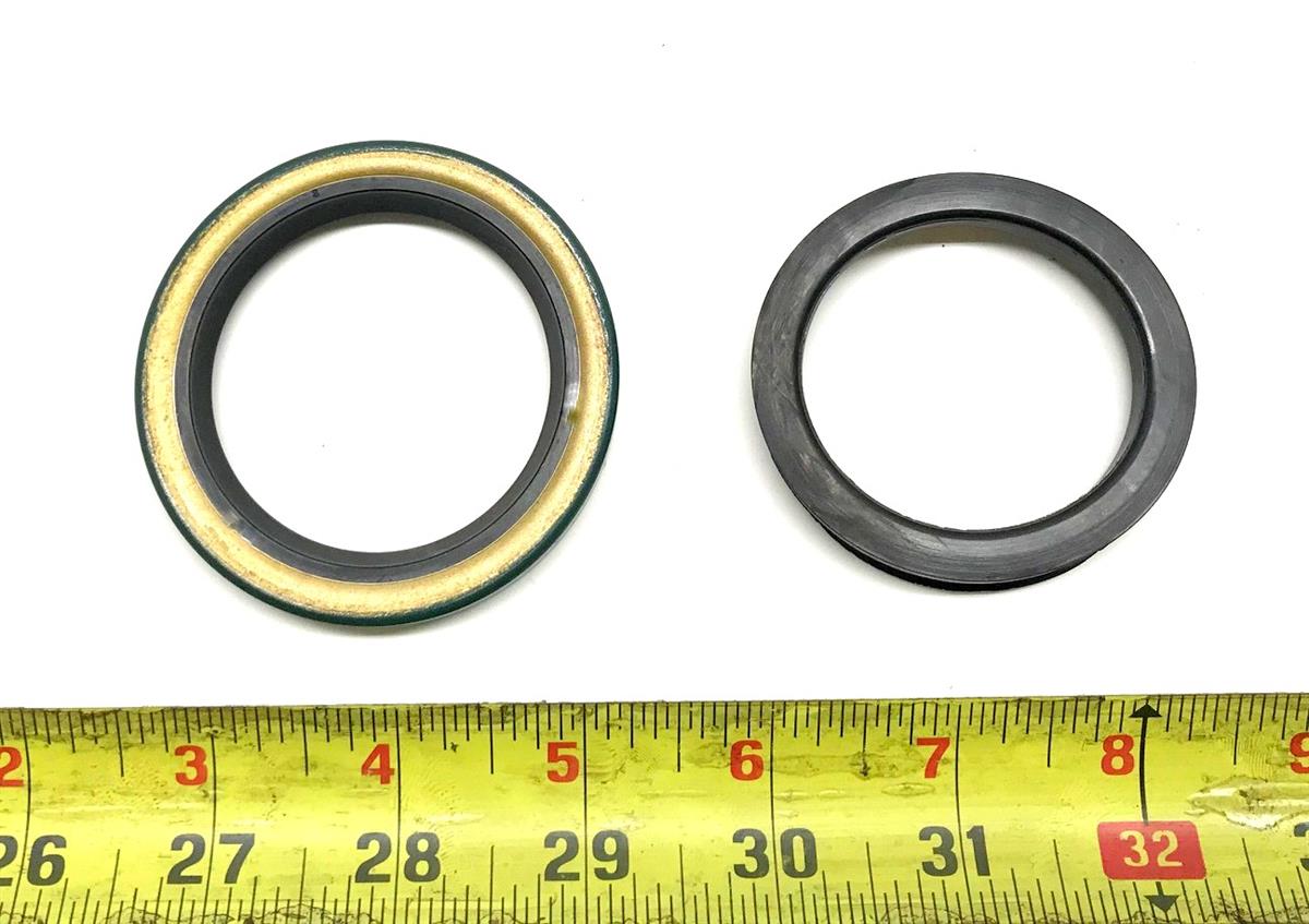 Geared Hub Input Seal HMMWV